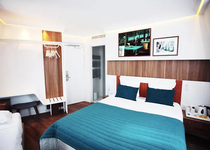 Eiffel Turenne Отель