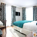 Eiffel Turenne 3* פריז