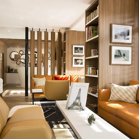 酒店 艾菲尔蒂雷纳酒店 3*