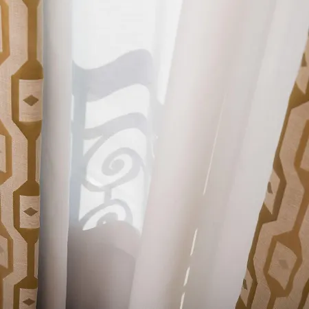 ホテル エッフェル トゥルンヌ 3*