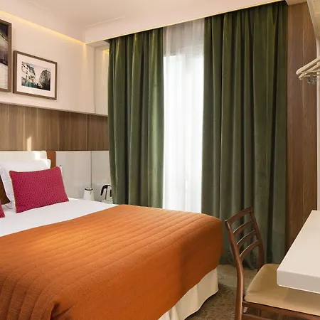 Szálloda Eiffel Turenne 3*