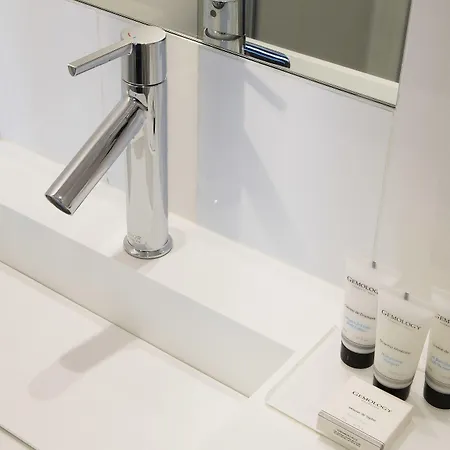 Eiffel Turenne 3* Paris