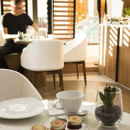 Hotell Eiffel Turenne