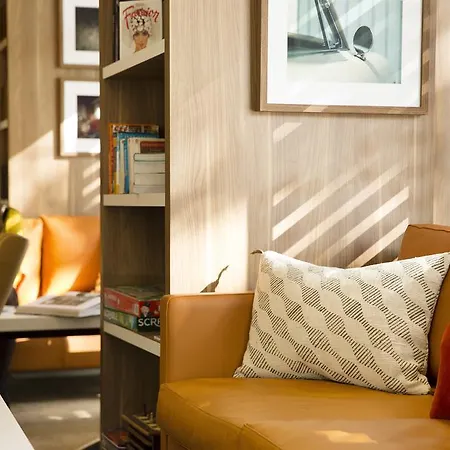 Eiffel Turenne מלון פריז