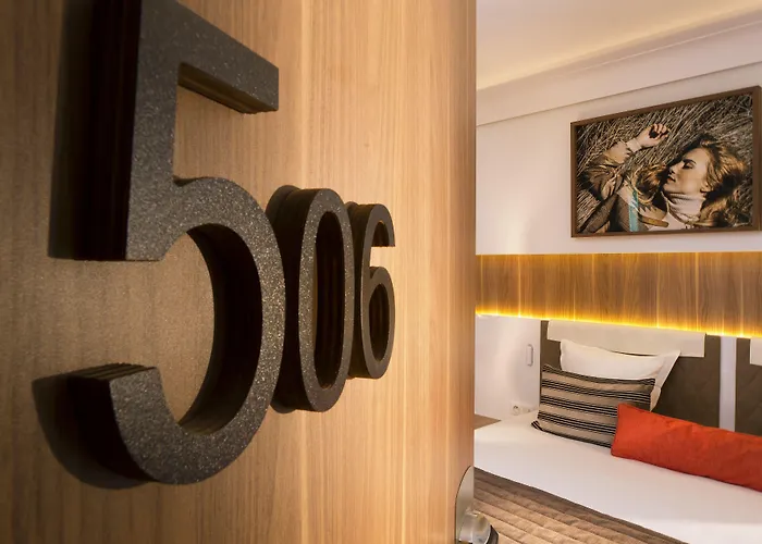 エッフェル トゥルンヌ