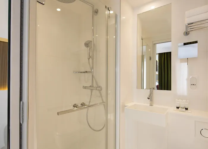 ホテル エッフェル トゥルンヌ