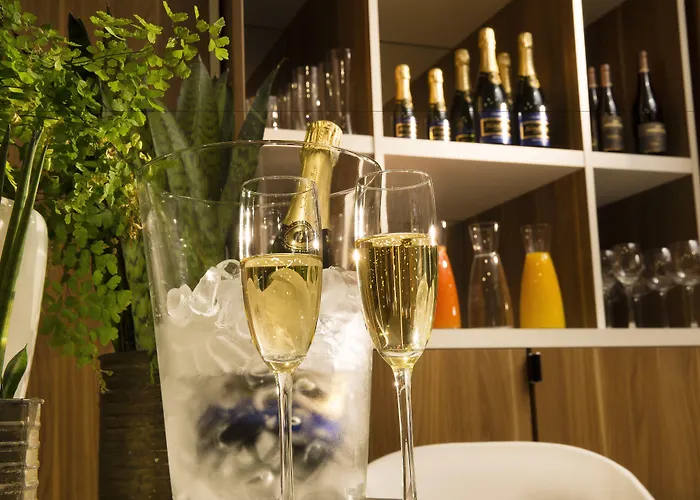 ホテル エッフェル トゥルンヌ