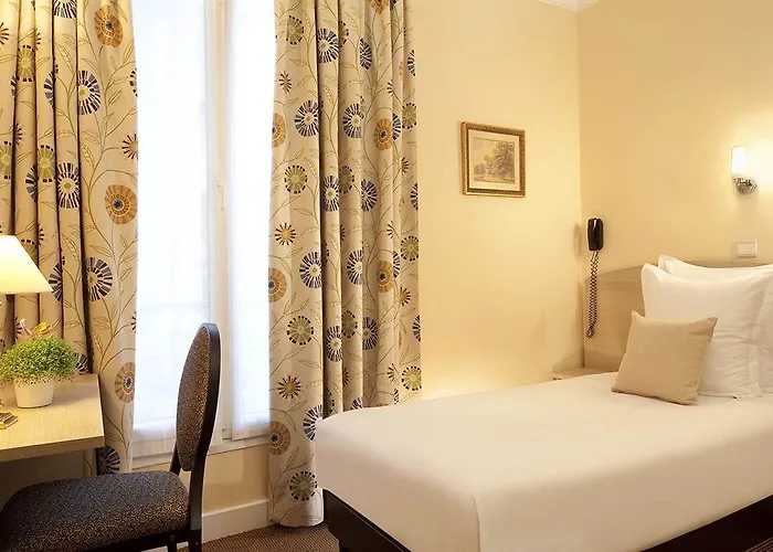 Eiffel Turenne Hotel 3*