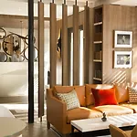 Eiffel Turenne Hotel 3*
